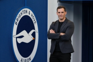 官方：布莱顿体育总监杰森·艾托离任，仅任职一年